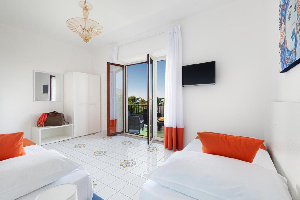 Estate4Home - Casa Maridea ซอร์เรนโต ภายนอก รูปภาพ