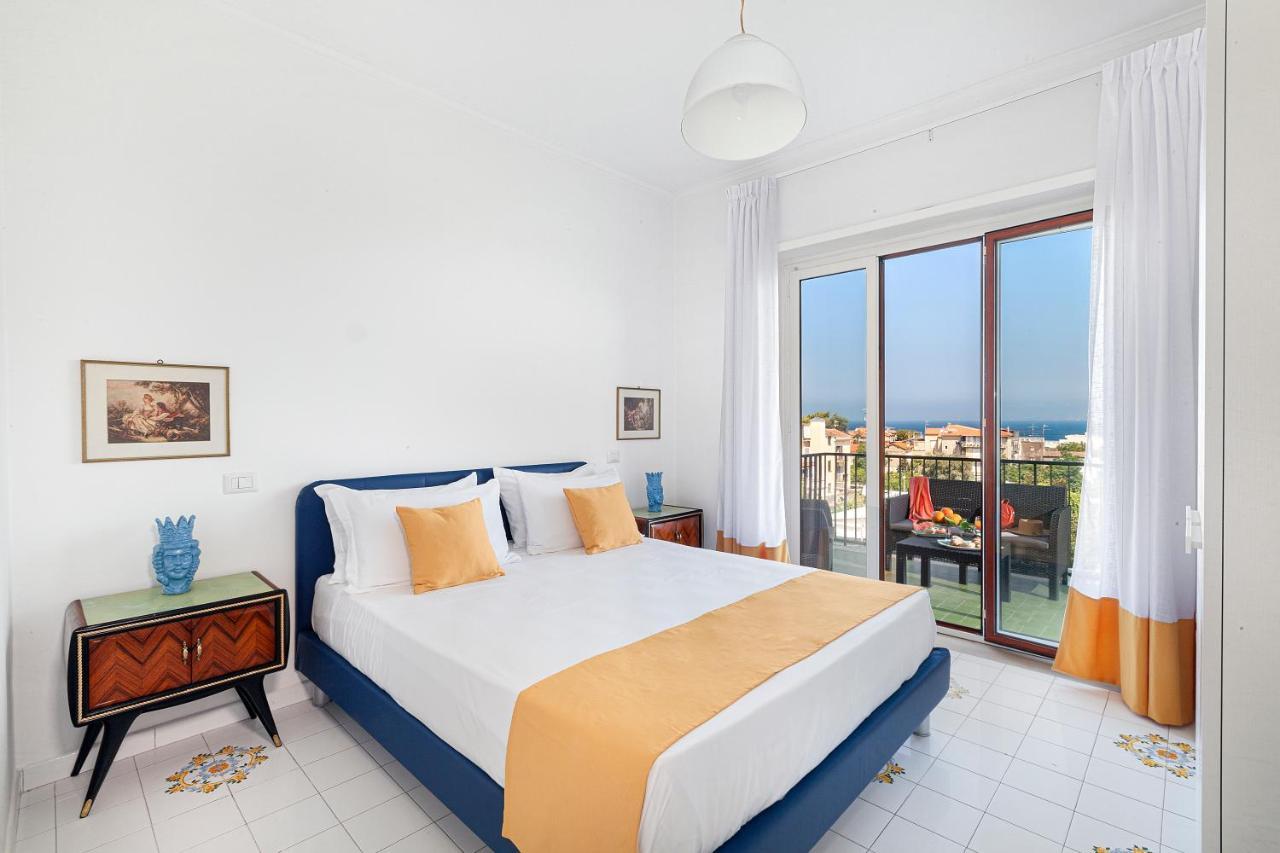 Estate4Home - Casa Maridea ซอร์เรนโต ภายนอก รูปภาพ
