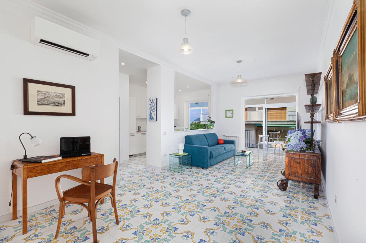 Estate4Home - Casa Maridea ซอร์เรนโต ภายนอก รูปภาพ